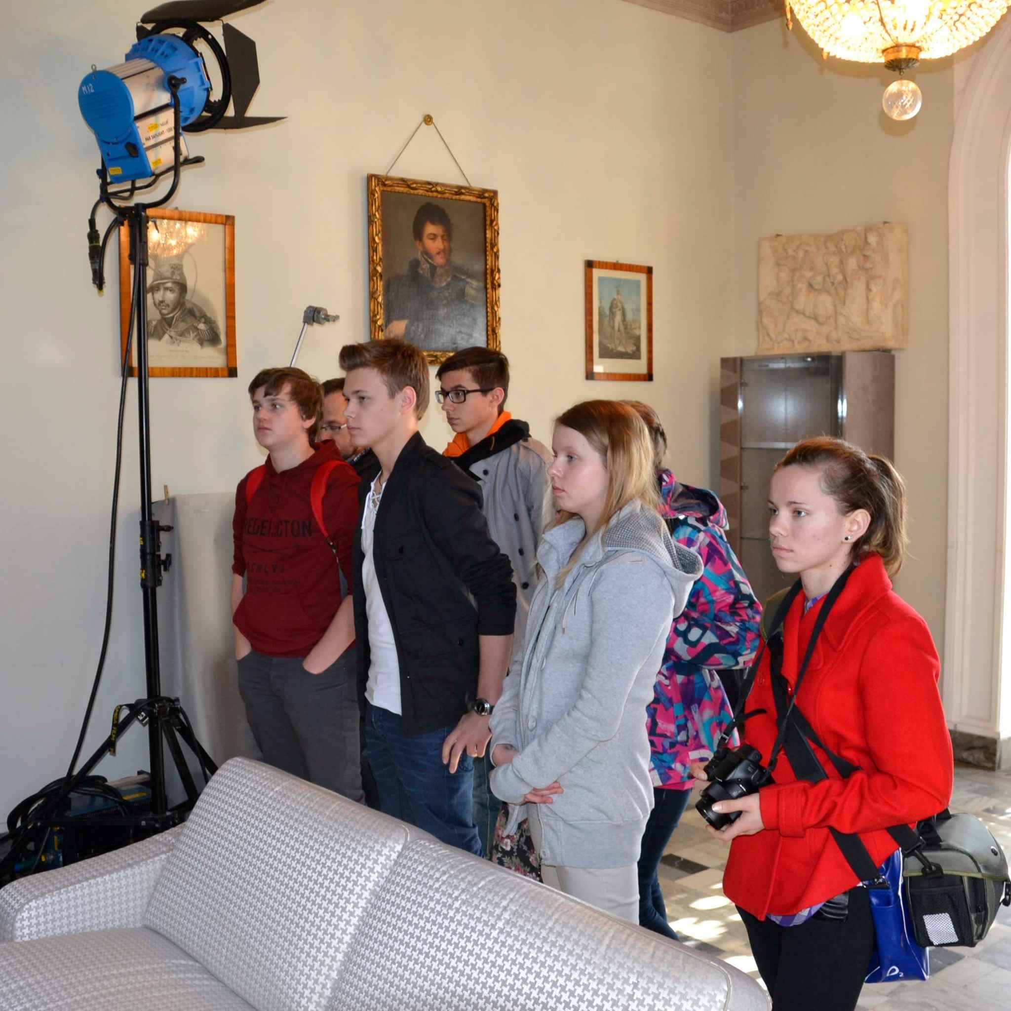 Młodzież z Dobrodzienia na planie filmowym Kler