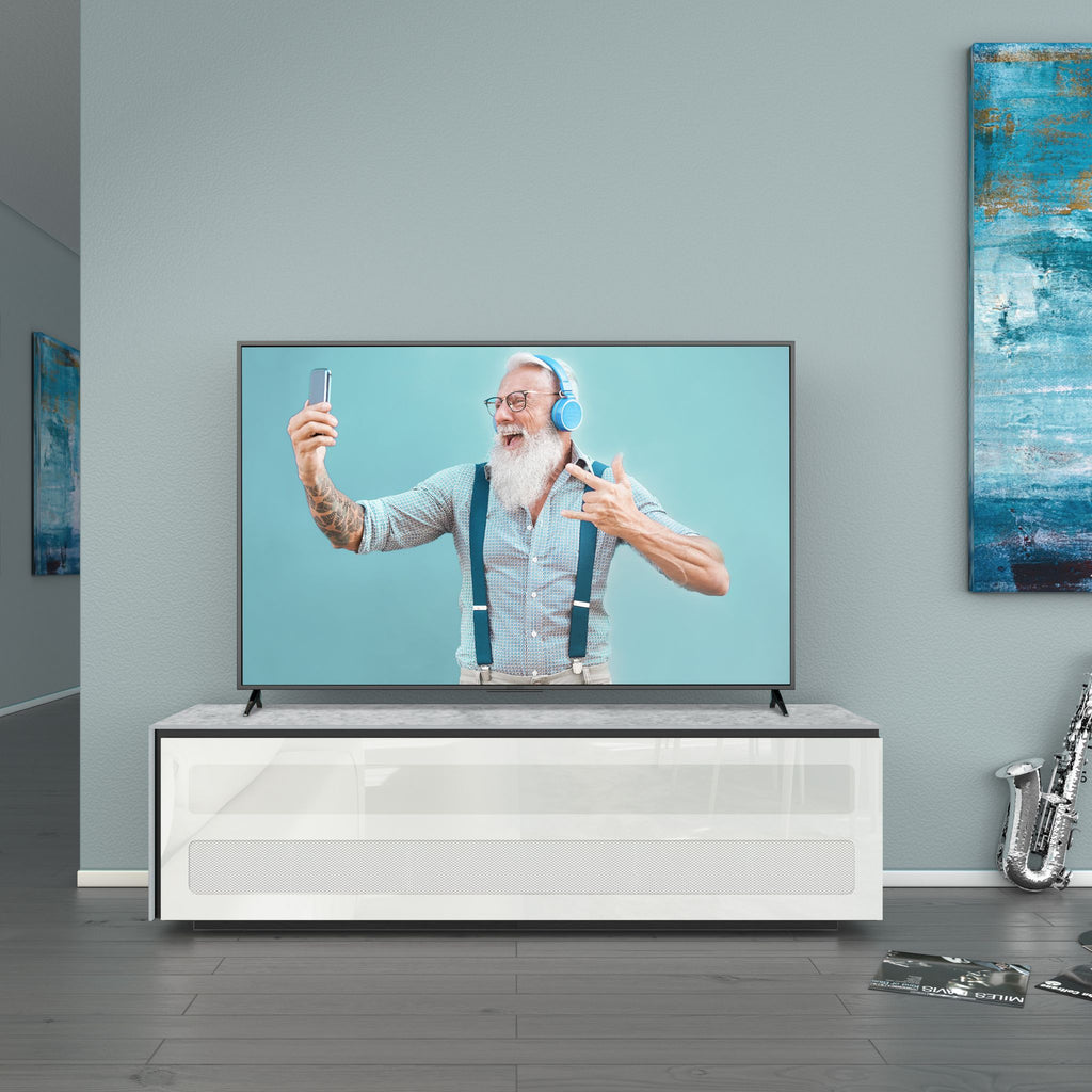 Munari – ekskluzywne szafki RTV i komody multimedialne w szkle i drewnie