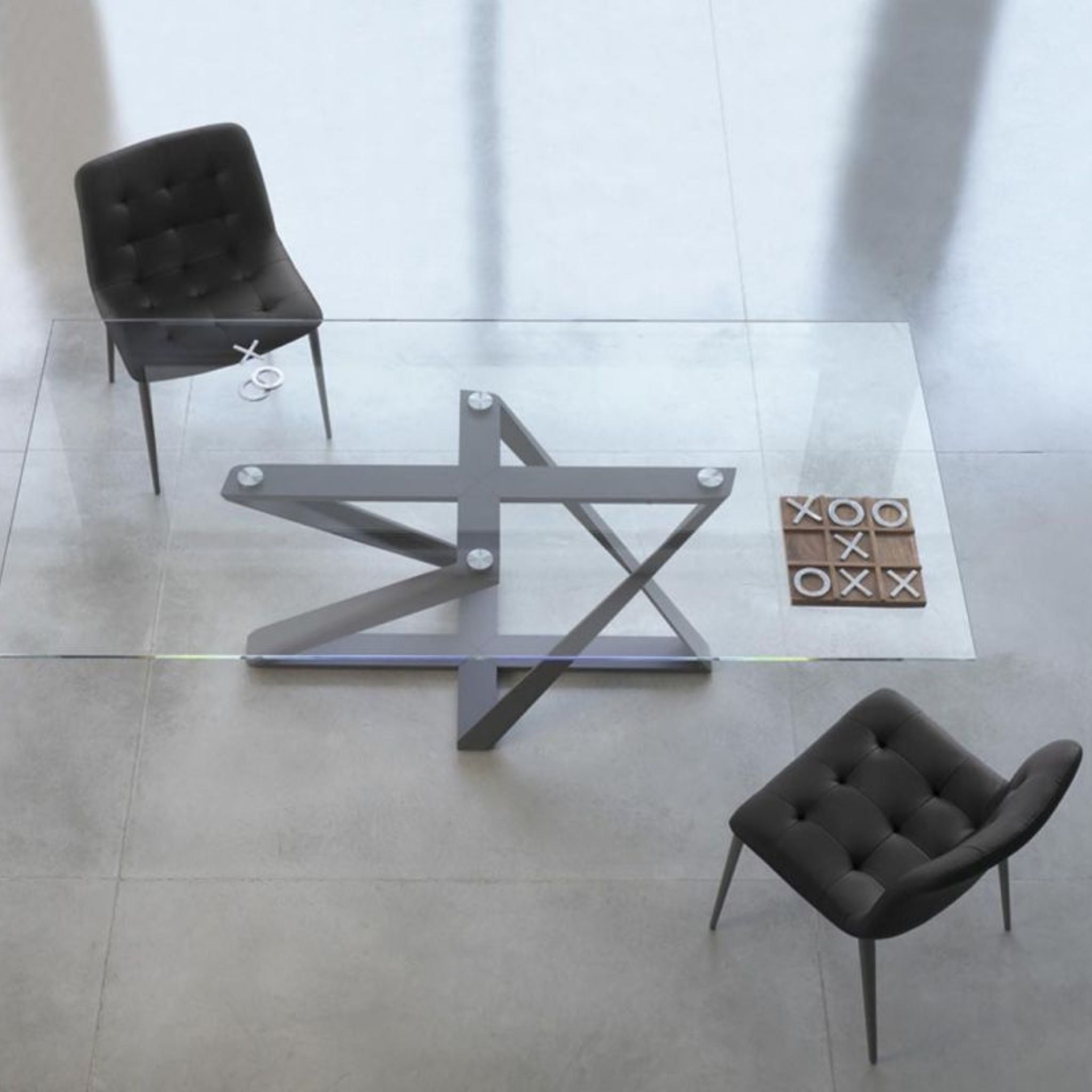 Bontempi Millenium – luxurious table with a sculptural base