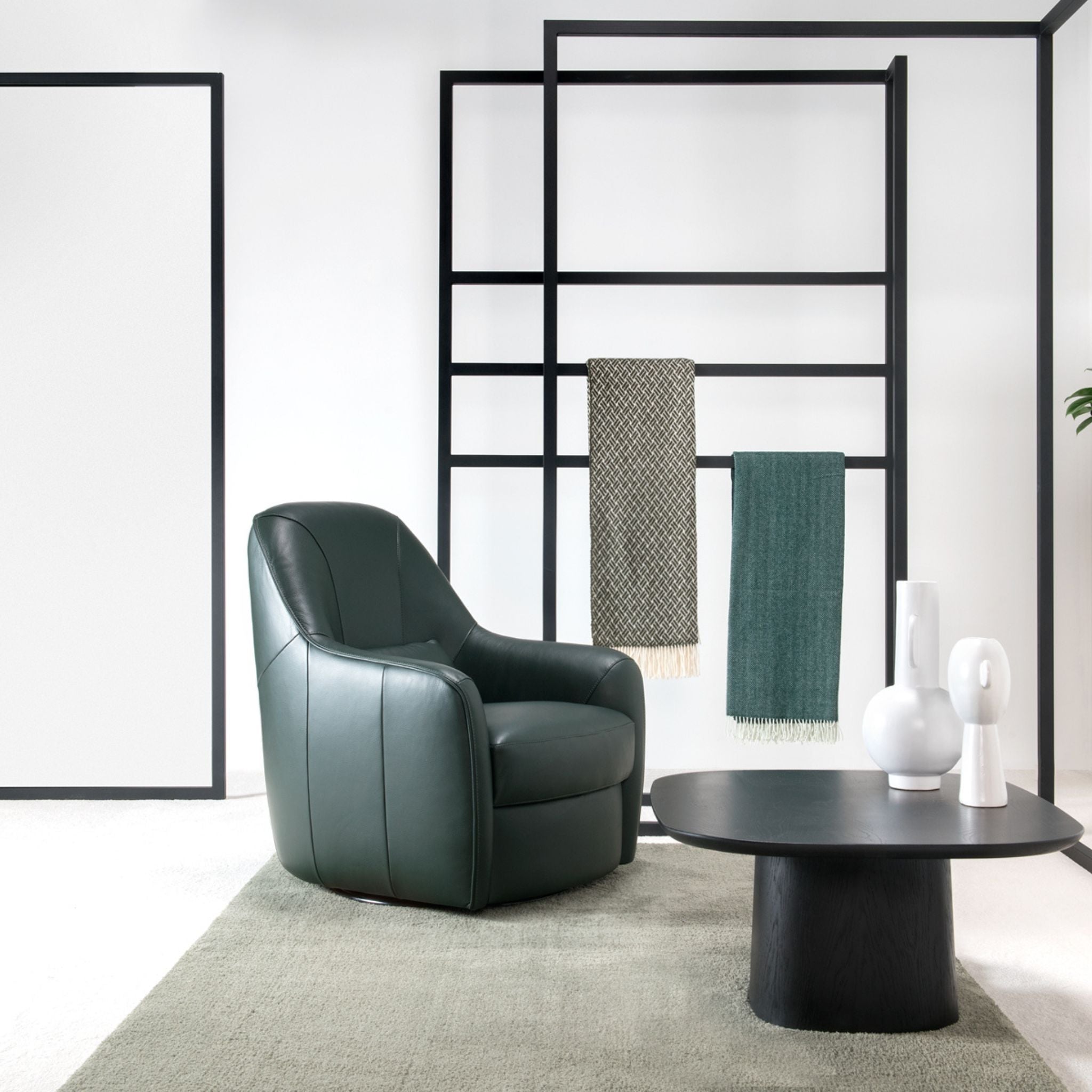 Fotel obrotowy Rosmarino Vero – designerskie fotele do salonu