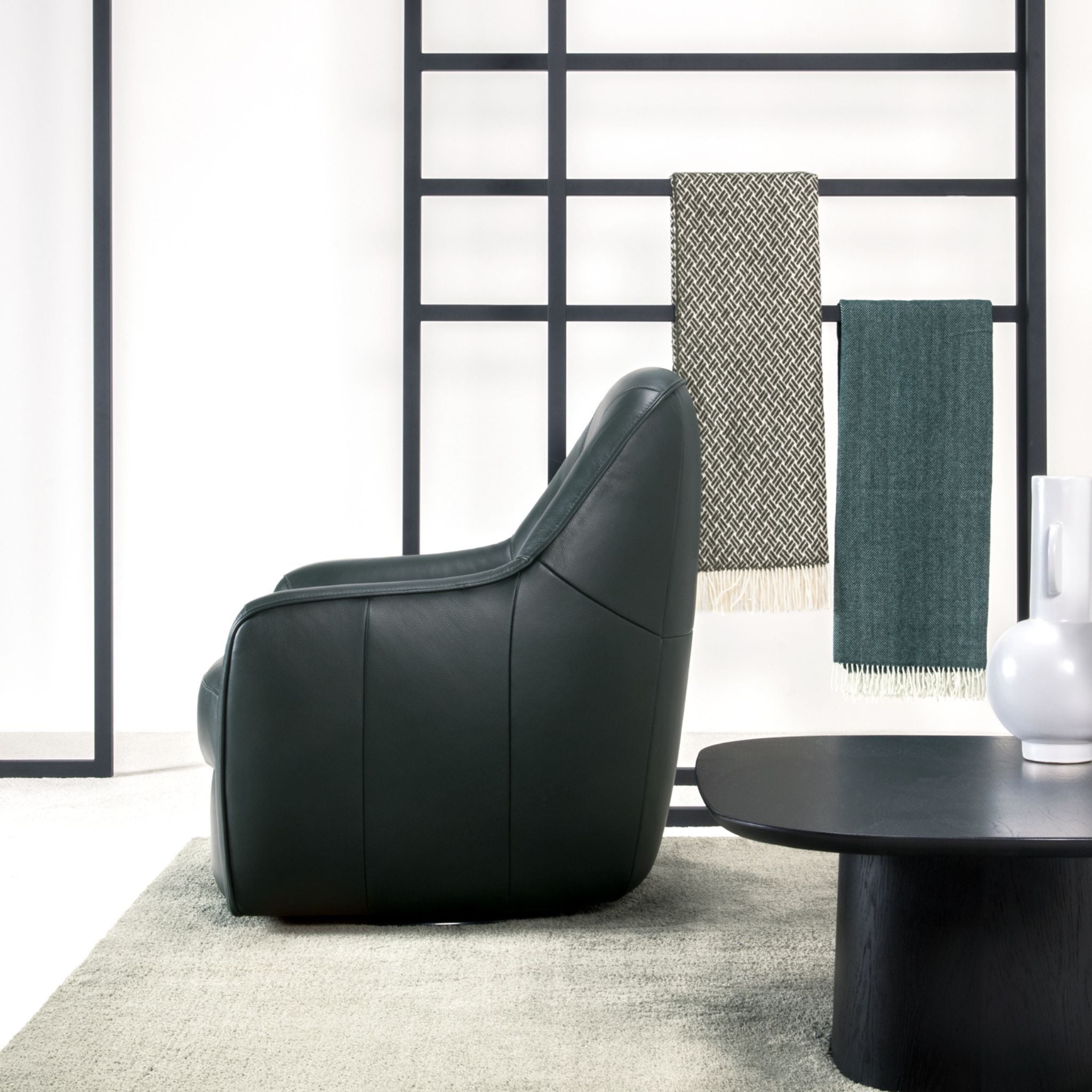 Fotel obrotowy Rosmarino Vero – designerskie fotele do salonu