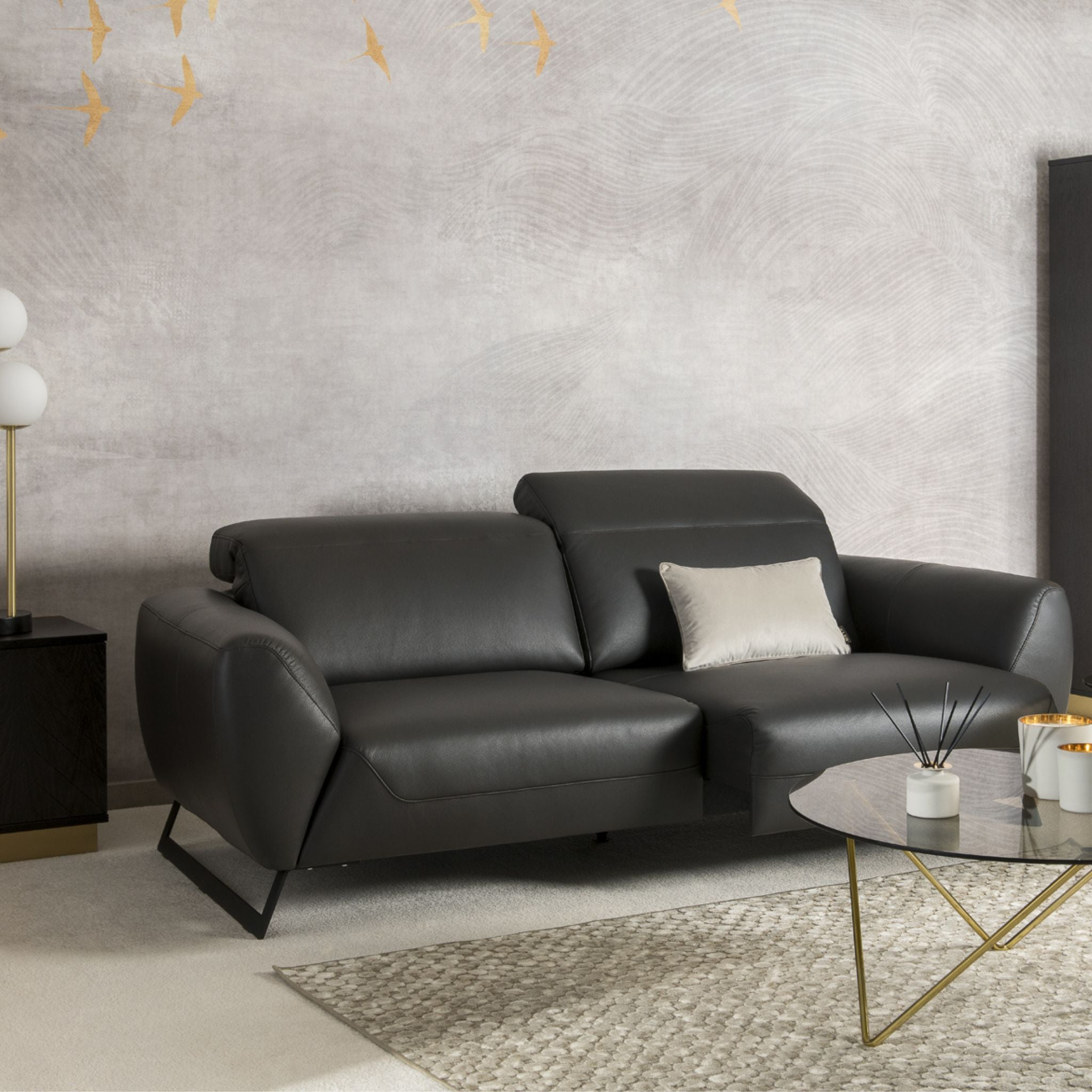 Kler Frase – modułowa sofa premium z elektrycznym systemem relaksu