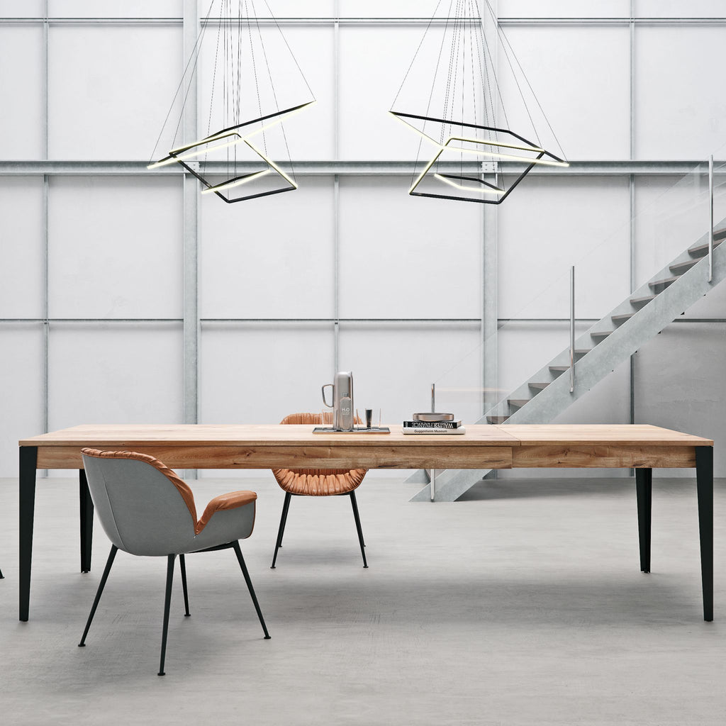 Stół rozkładany Floy Trebord – minimalistyczny stół dębowy w stylu loft