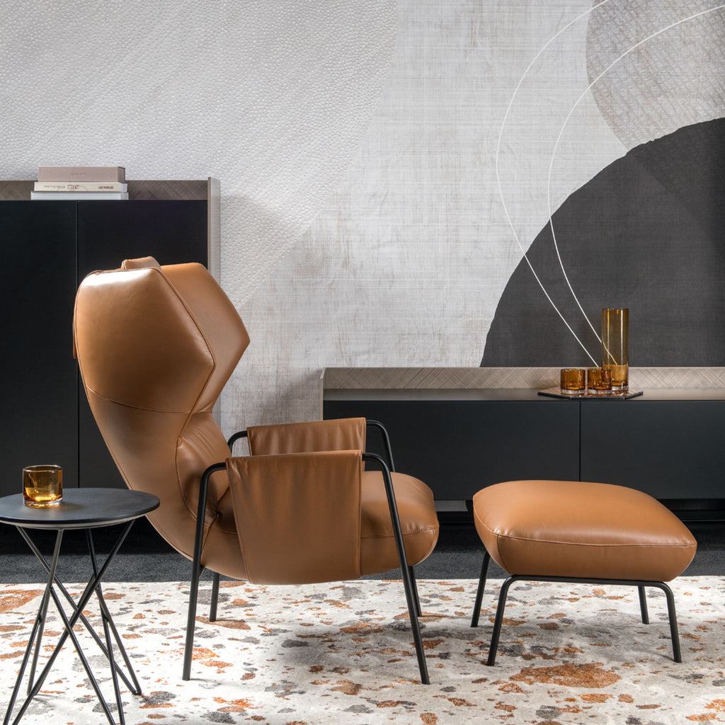 Kler Staccato – designerski fotel wypoczynkowy z mobilnym zagłówkiem