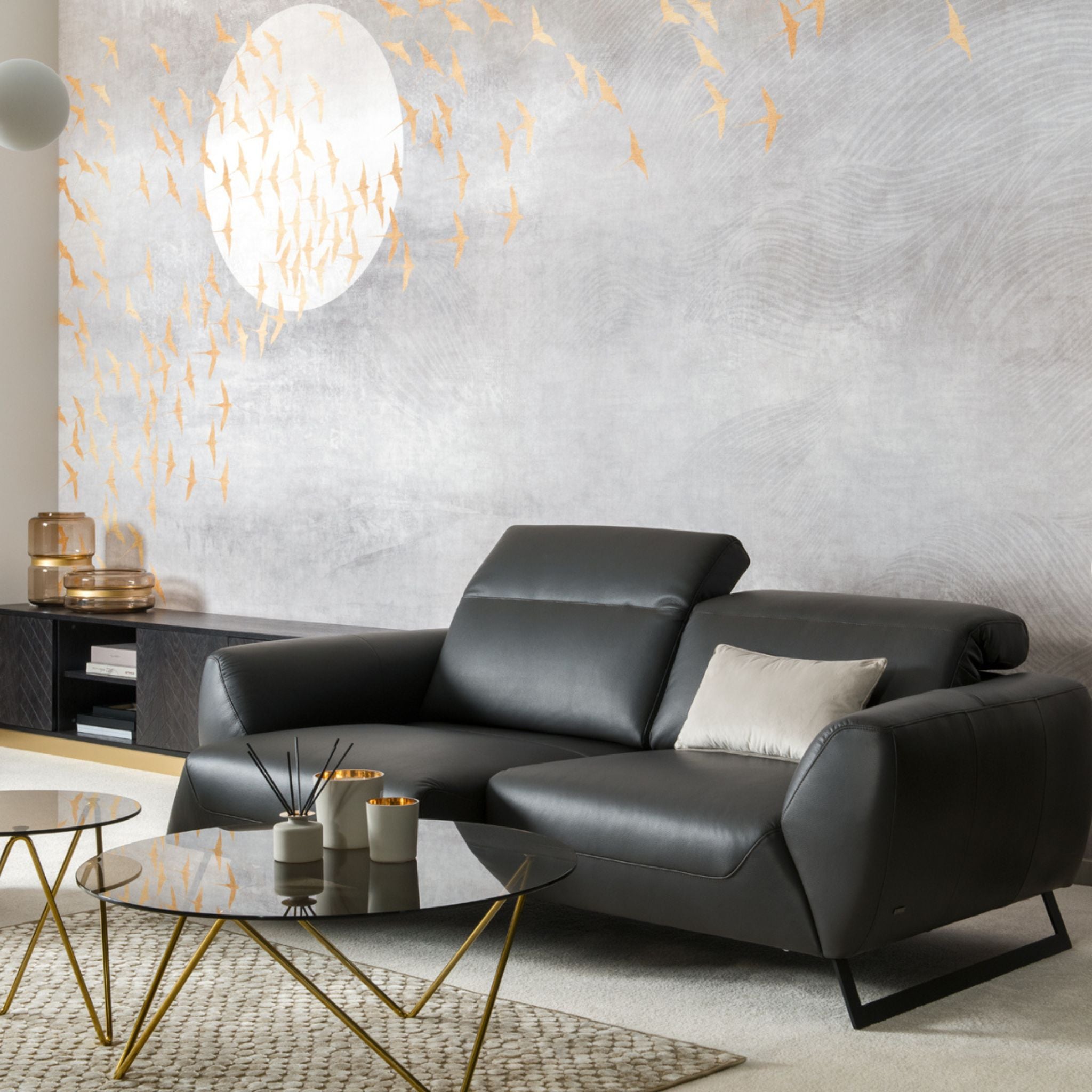 Kler Frase – a premium modular sofa with an electric reclining system