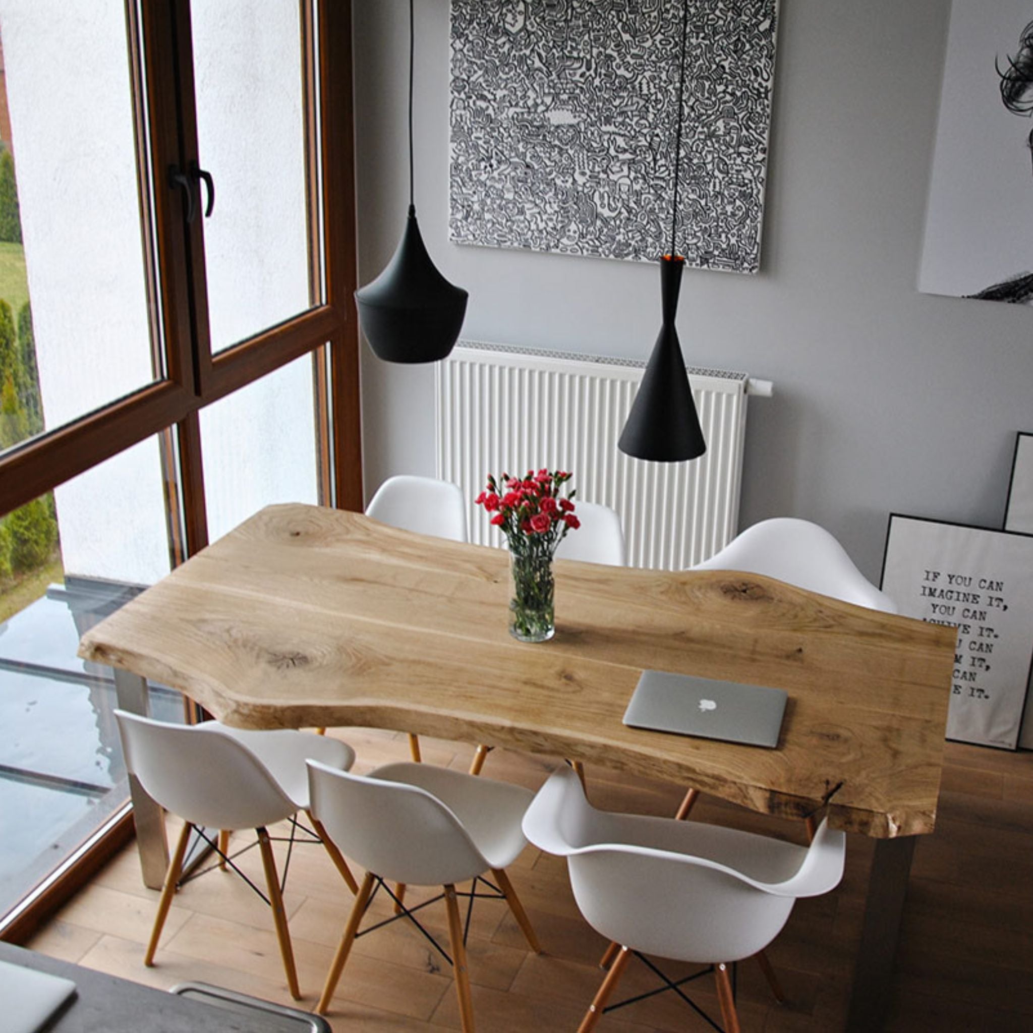 Stół Trebord Avangard – dębowy stół z naturalną krawędzią