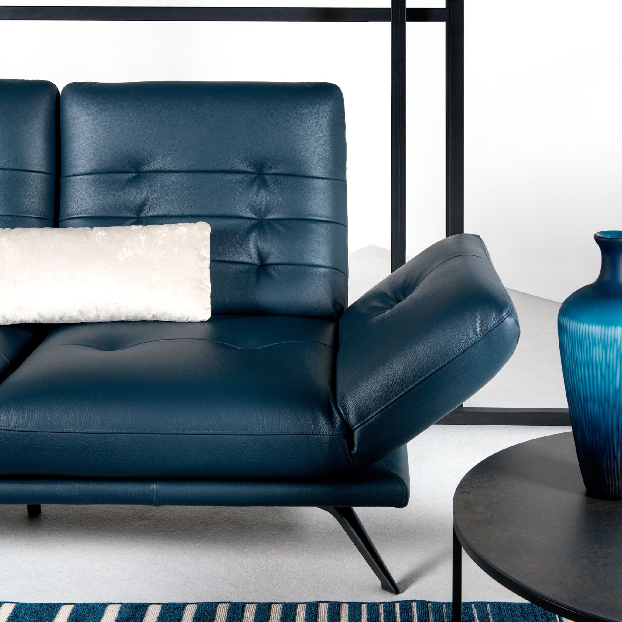 Scilla Vero Sofa – luxurious Italian-style modular sofas