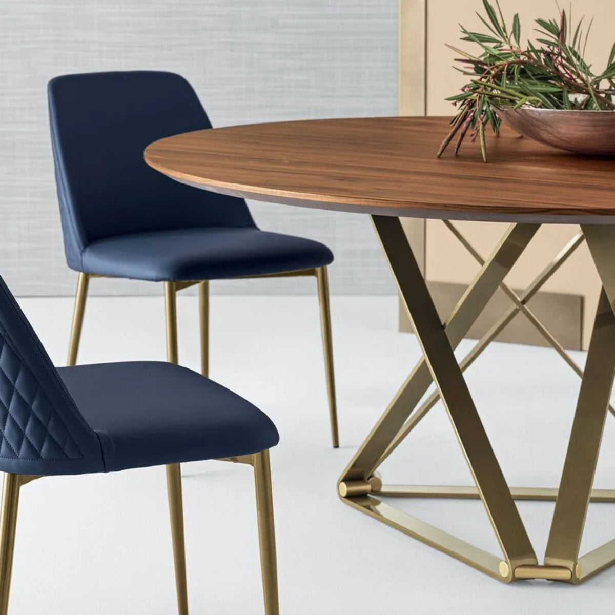 Stół Delta Bontempi – wyrazisty design i szlachetne wykończenie