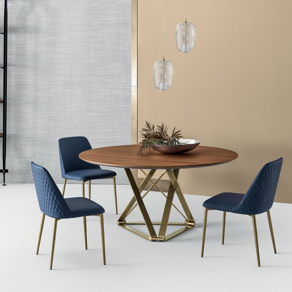 Stół Delta Bontempi – wyrazisty design i szlachetne wykończenie